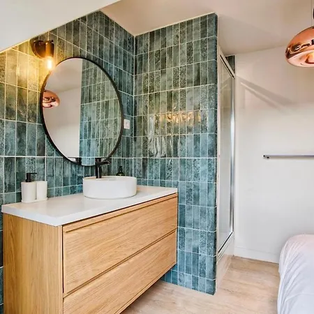 Cozy Decore Avec Gout Apartament *